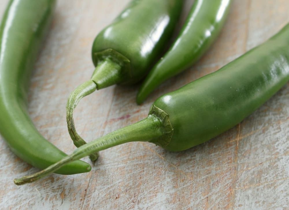 15 Surprising Green Chilli Benefits for Health - BodyWise