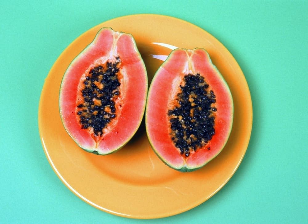 7 Astonishing Benefits of Papaya for Skin