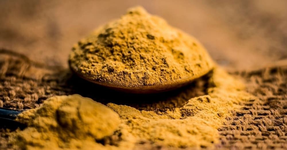 Top Multani Mitti For Hair Benefits, Packs, Side Effects - Bodywise