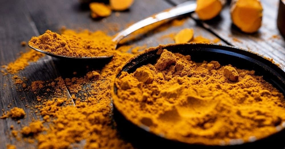 10 DIY Turmeric Face Packs, Benefits, Side Effects, More