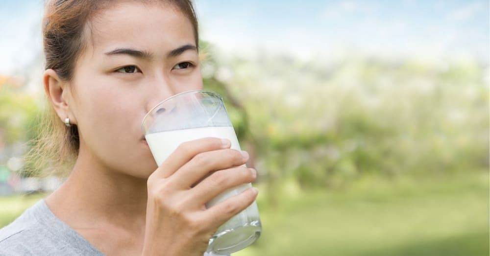Can We Drink Milk During Periods? Here's the Science-Backed Answer!